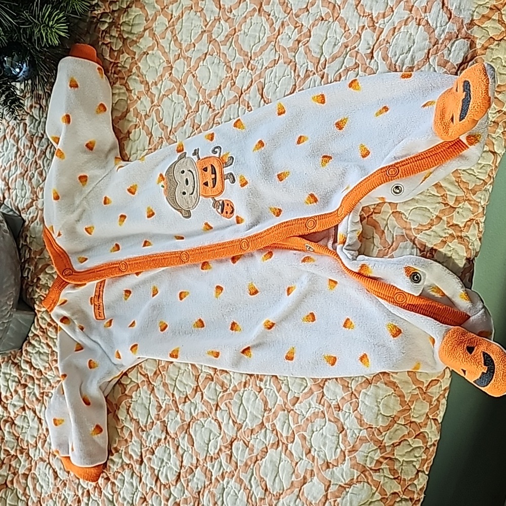 "My First Halloween" footed outfit (B6.7)